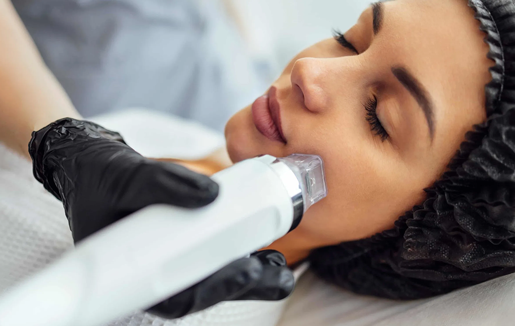 Pixel8-RF Microneedling